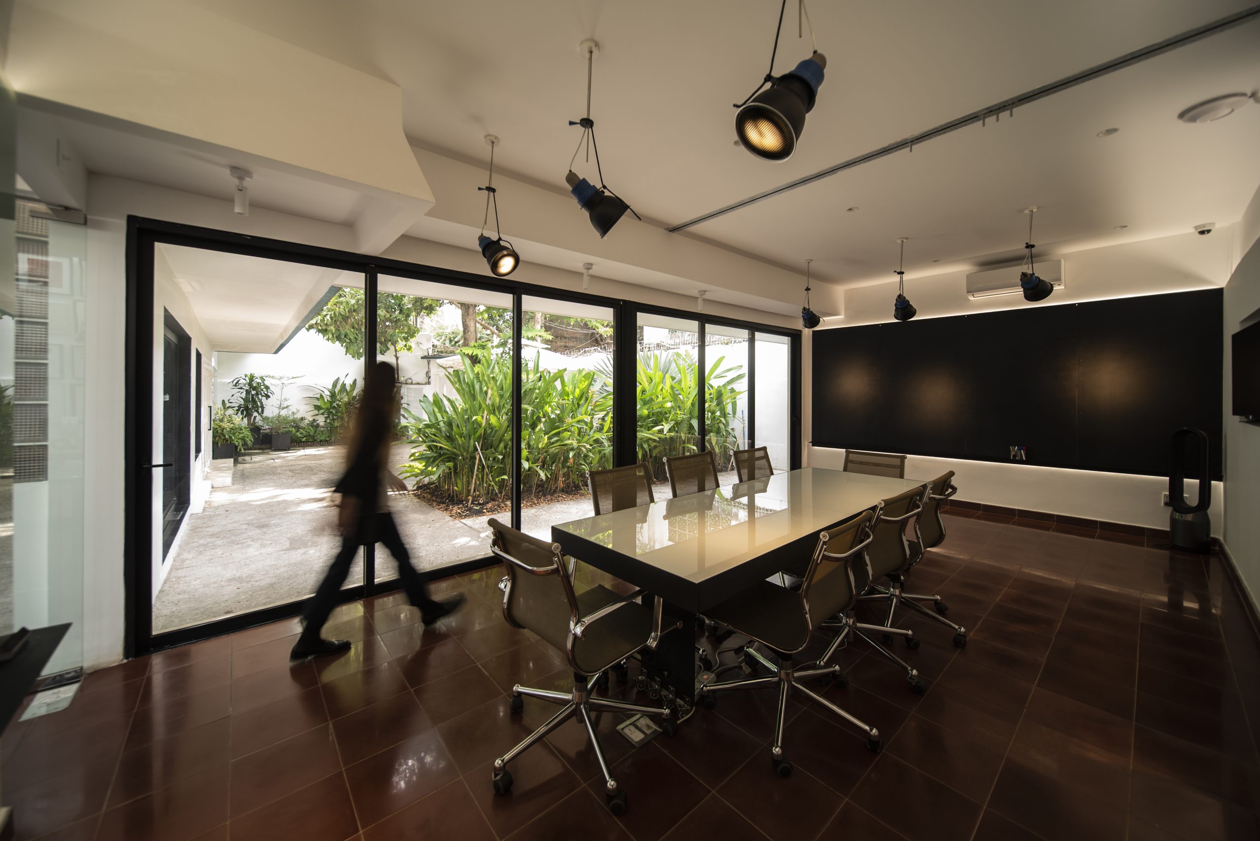 Armour Lighting – Illuminating Spaces – Elevating Sophistication